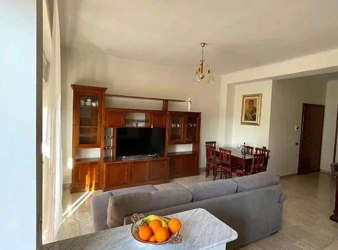 Sunny House 아파트 *